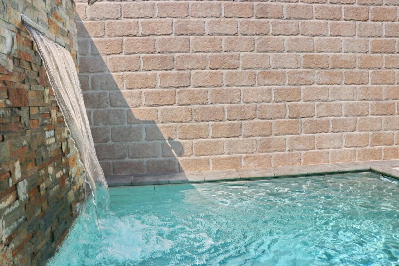 Bungalow La Roa con piscina comunitaria y privada Conil De La Frontera Exterior foto