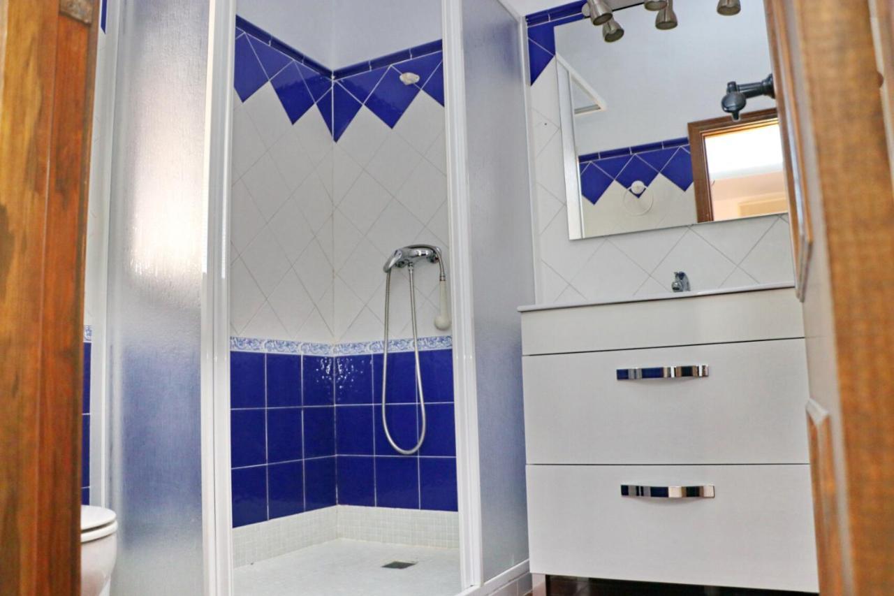 Bungalow La Roa con piscina comunitaria y privada Conil De La Frontera Exterior foto